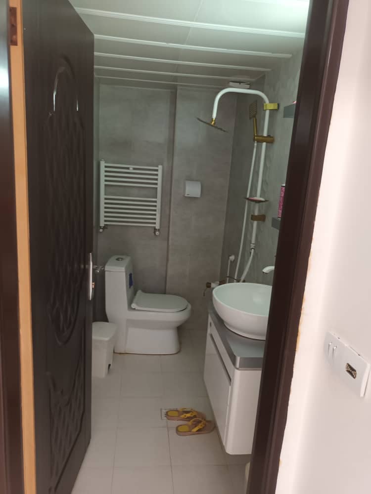 اجاره ویلا با استخرسرپوشیده آبگرم در هفت باغ کرمان