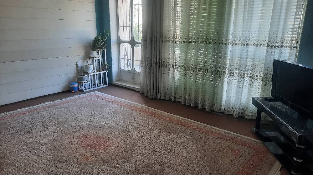 اجاره منزل در زیرگذر ساحلی شیراز - دوخوابه طبقه ی اول