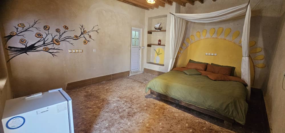 اجاره بومگردی ساحلی در روستای تورگان قشم - اتاق خورشید