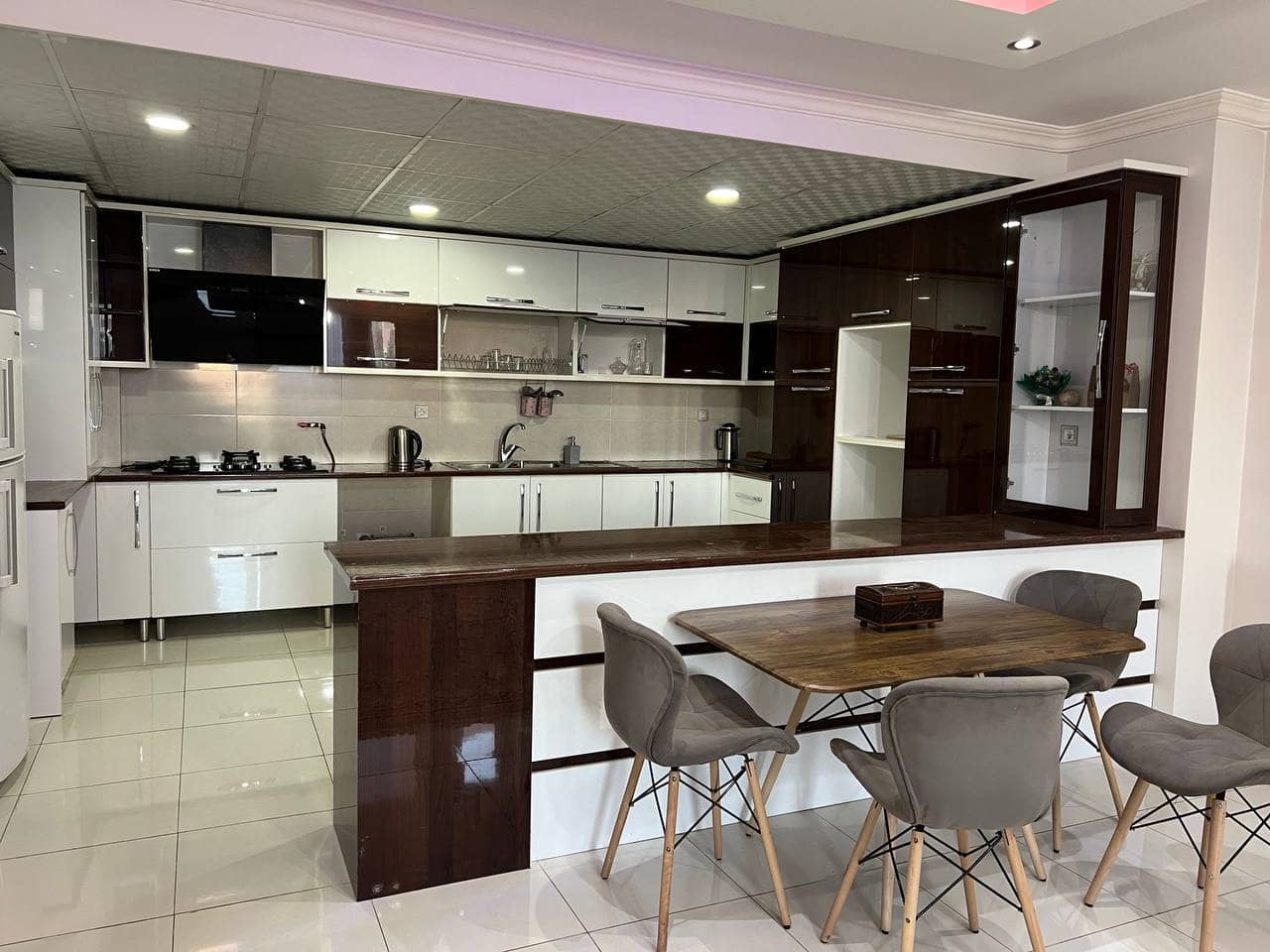 اجاره آپارتمان در کوی وحدت شیراز