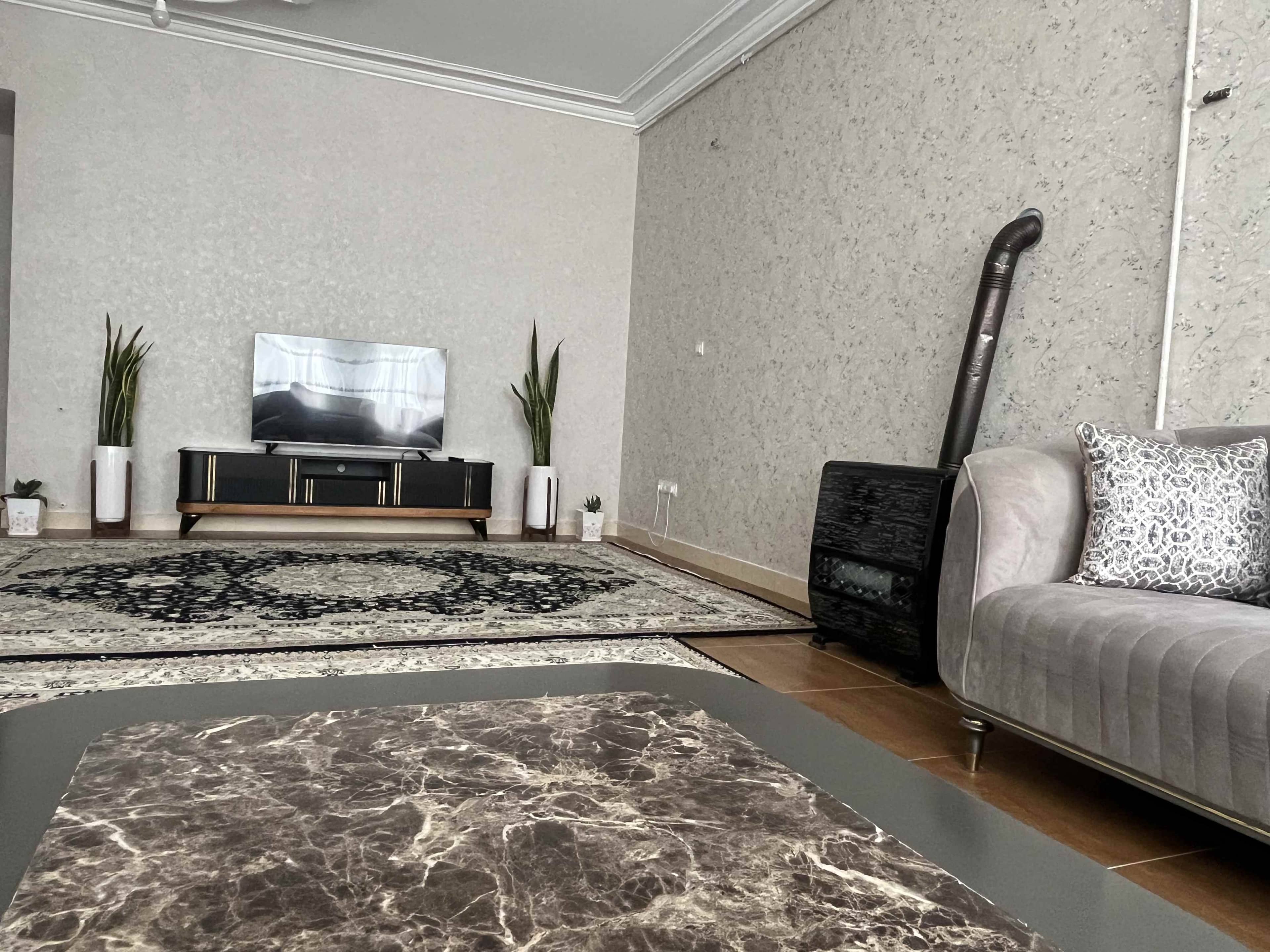 منزل مبله در خیابان طالقانی کرمانشاه