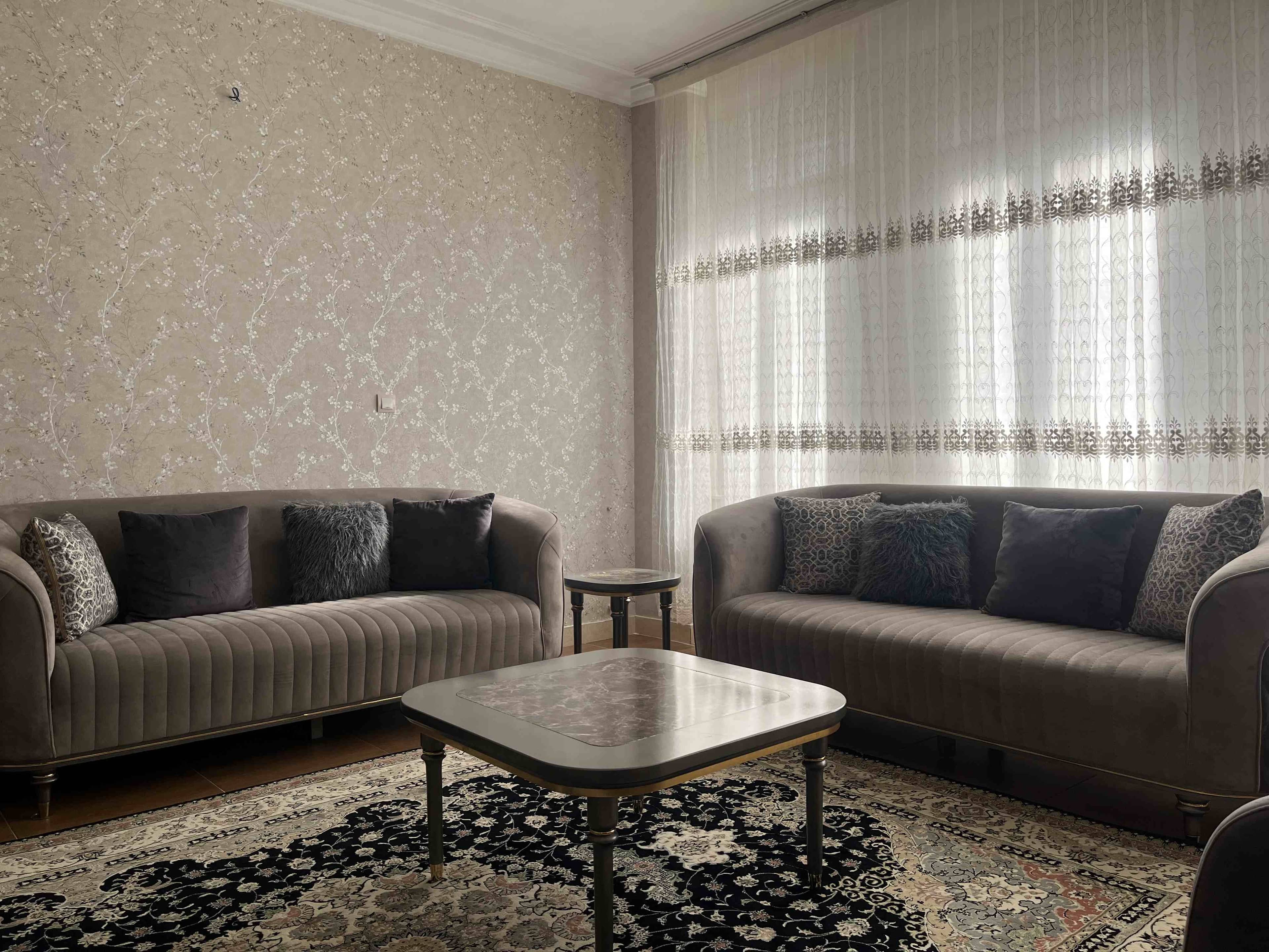 منزل مبله در خیابان طالقانی کرمانشاه