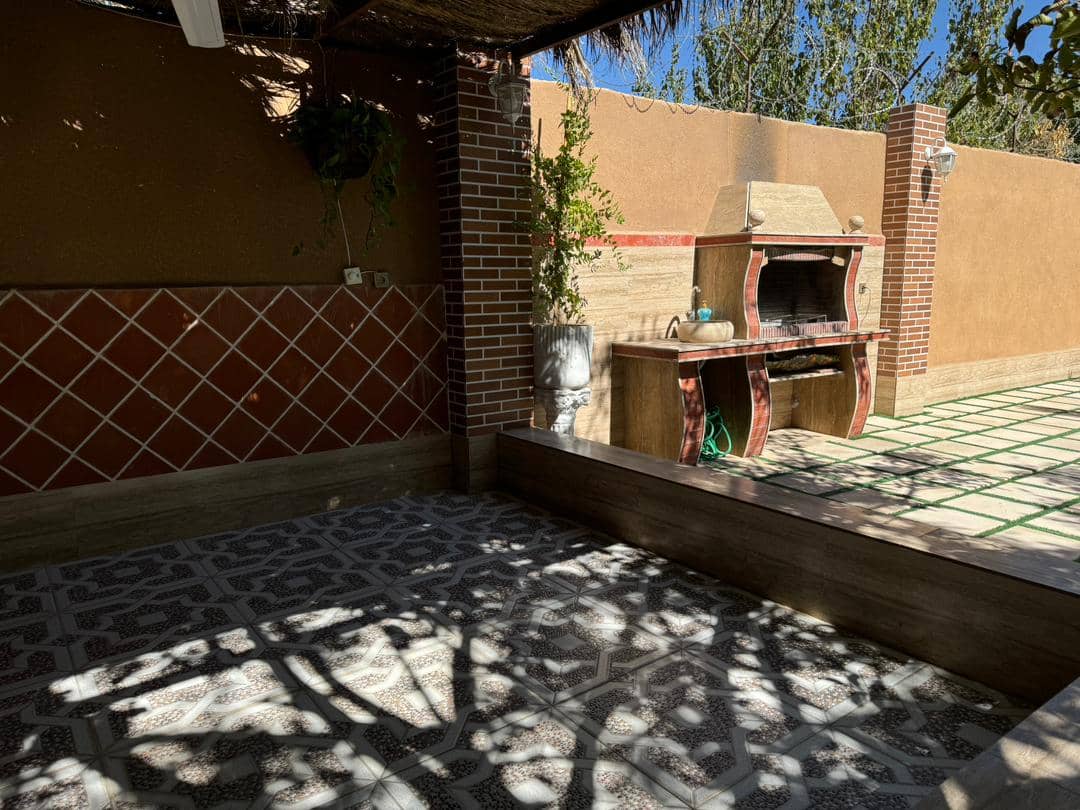 اجاره ویلا در بزرگراه هفت باغ علوی - ماهان کرمان