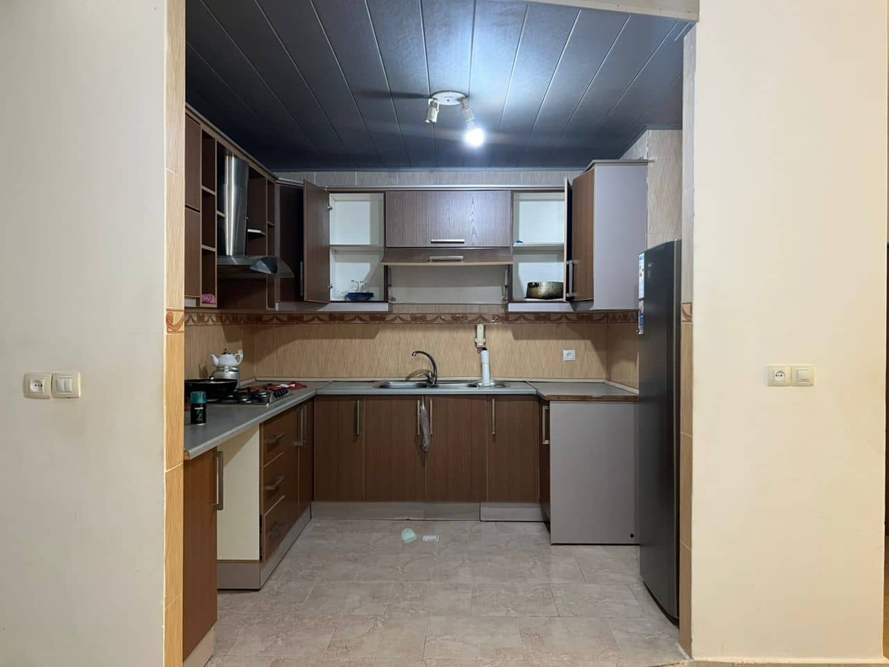 اجاره منزل مبله در شهرک سام و زال قشم- دوخوابه