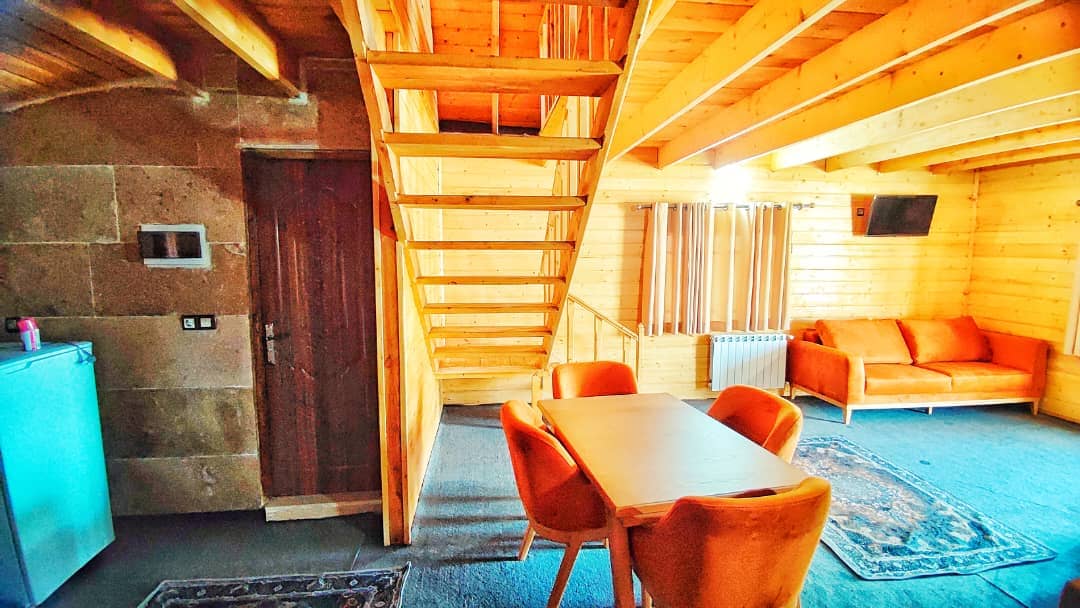 اجاره کلبه سوئیسی در سیاه گلوندان رشت - نارنج