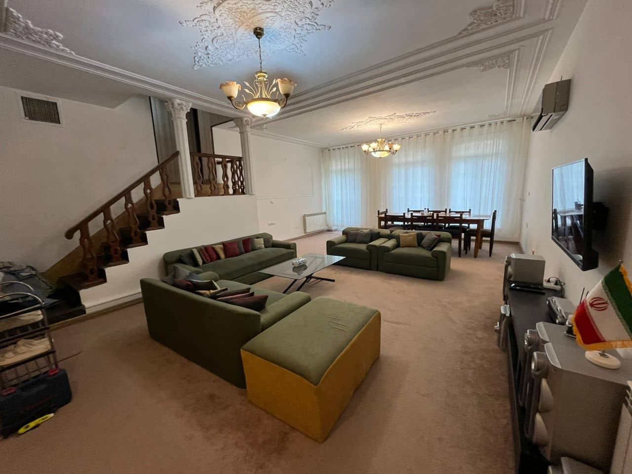 اجاه منزل ویلایی در میرزای شیرازی شرقی شیراز - همکف