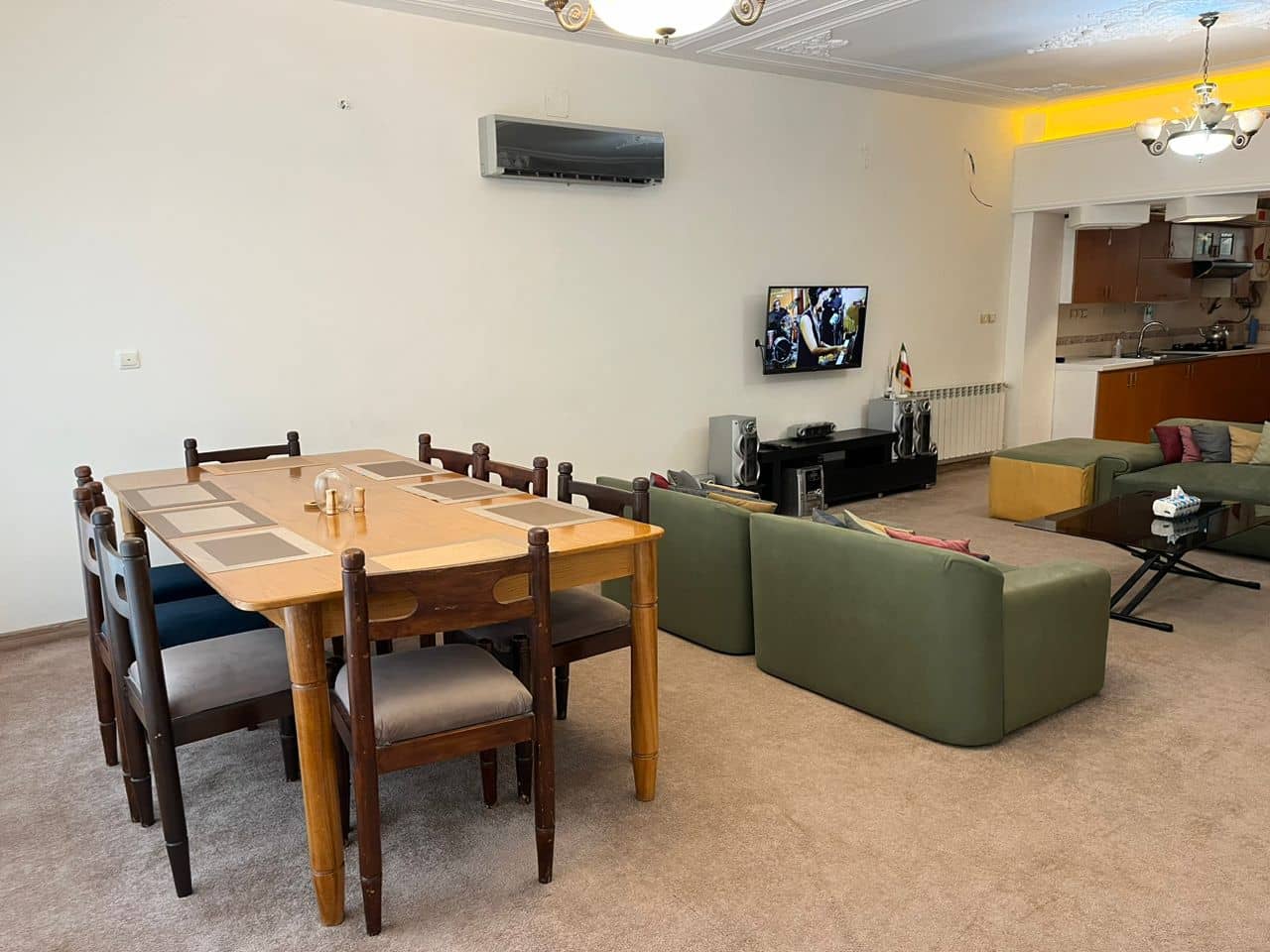 اجاه منزل ویلایی در میرزای شیرازی شرقی شیراز - همکف