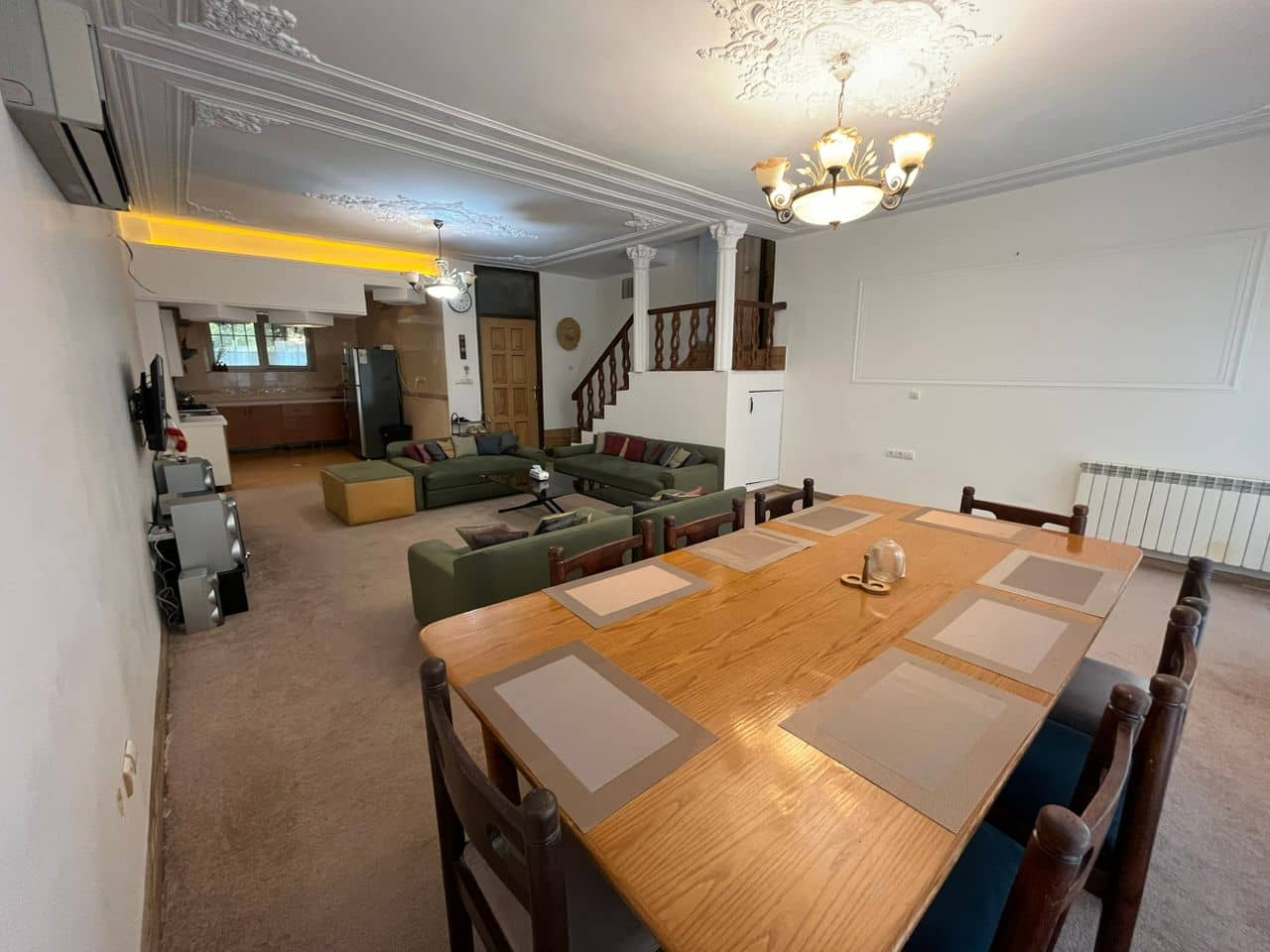 اجاه منزل ویلایی در میرزای شیرازی شرقی شیراز - همکف