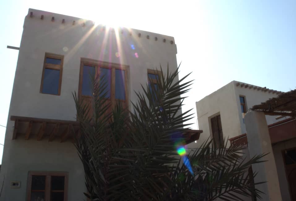 اجاره اتاق بومگردی ساحلی در جزیره ی هنگام - اتاق کری