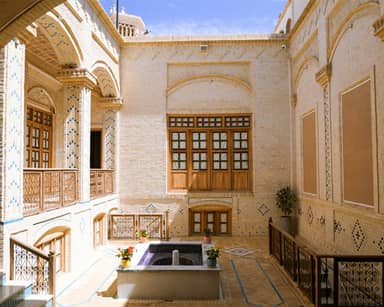 اجاره اتاق سنتی در یزد -سه تخته
