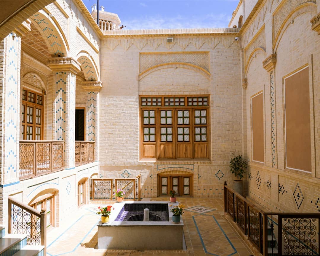 اجاره اتاق سنتی در یزد -سه تخته