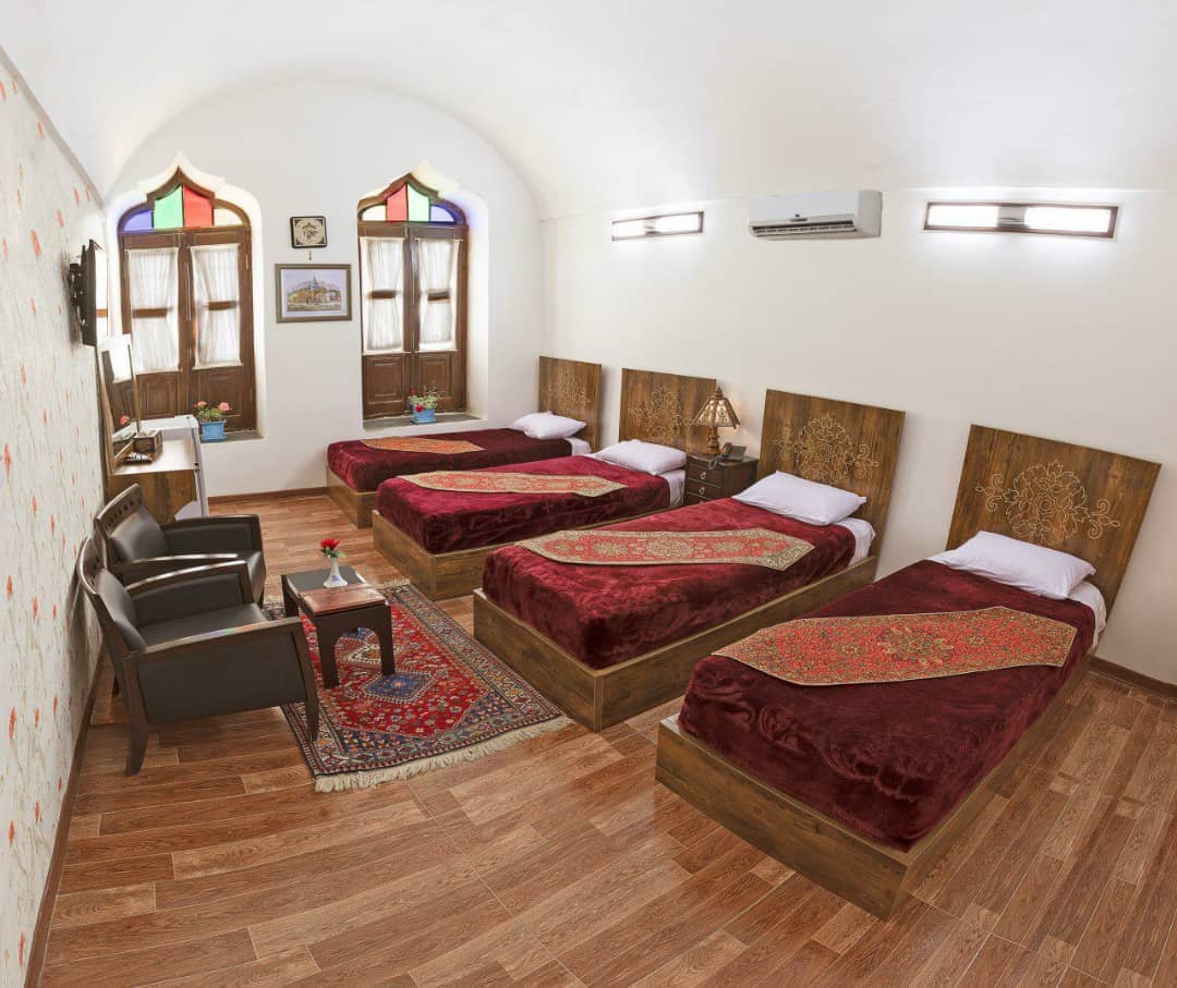 اجاره اتاق سنتی در یزد -چهار تخته