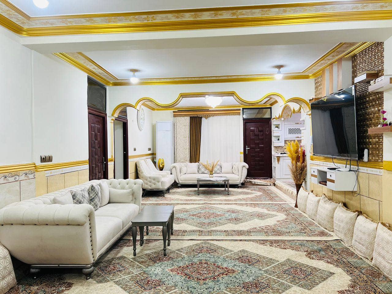 اجاره منزل ویلایی 4 خوابه ساحلی در بندر لافت