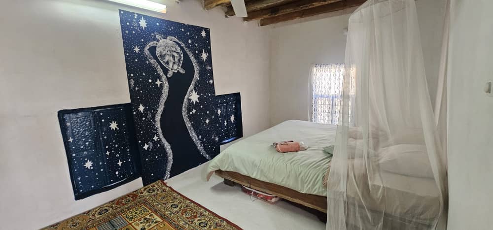 اجاره اتاق بومگردی ساحلی در روستای تورگان قشم - اتاق دریا یک