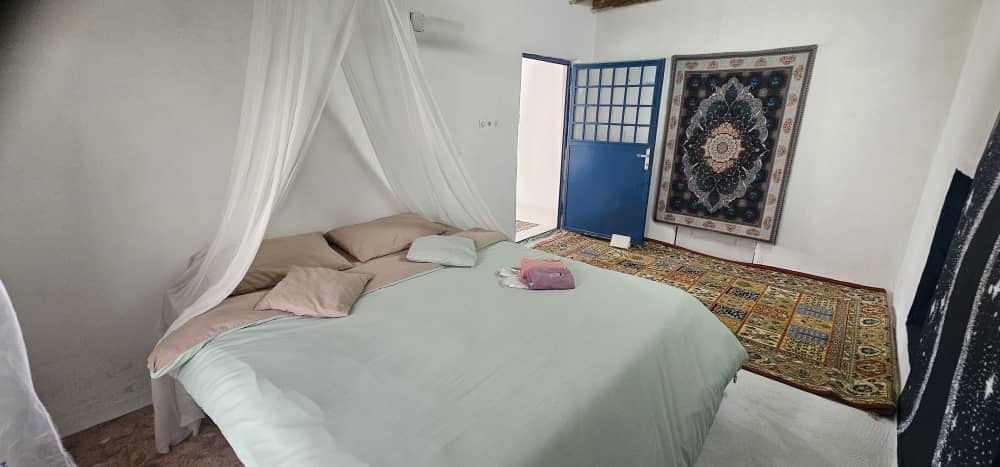 اجاره اتاق بومگردی ساحلی در روستای تورگان قشم - اتاق دریا یک