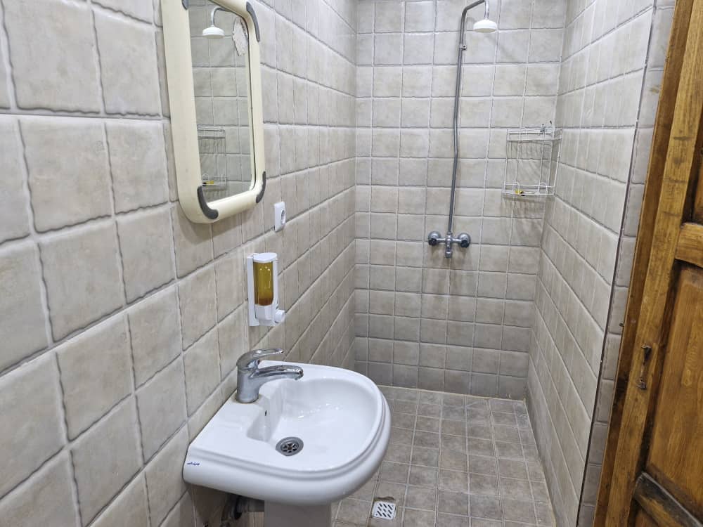 اجاره اتاق بومگردی در بلوار بسیج یزد - اتاق مهربانی