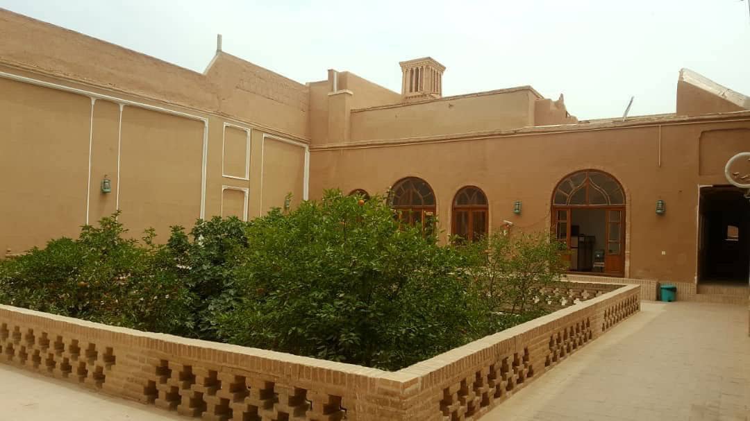 اجاره سوییت بومگردی در بلوار بسیج یزد - اتاق طاقدیس