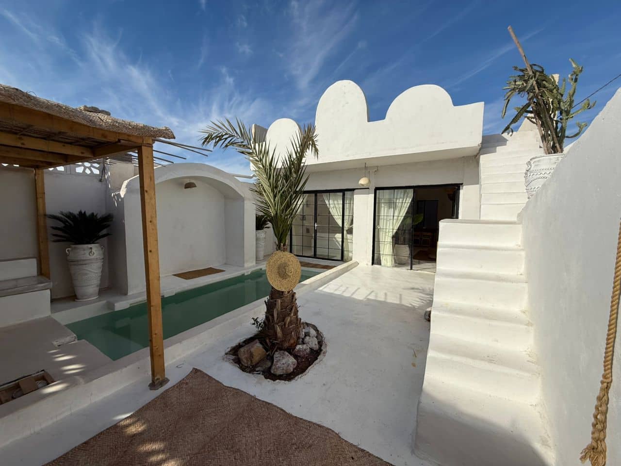 اجاره منزل ویلایی استخردار در هرمز- نزدیک ساحل