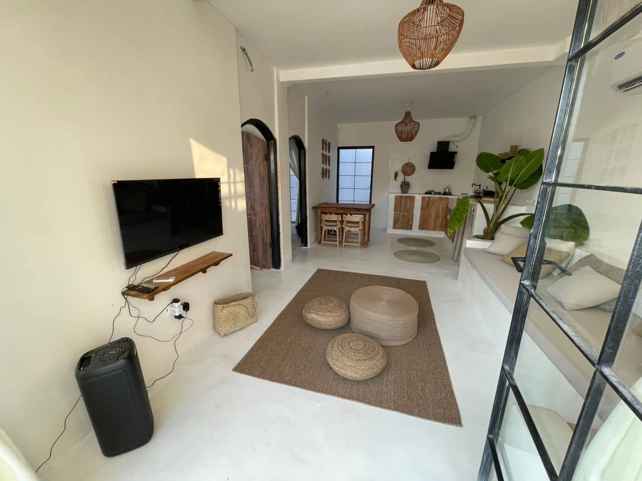 اجاره منزل ویلایی استخردار در هرمز- نزدیک ساحل