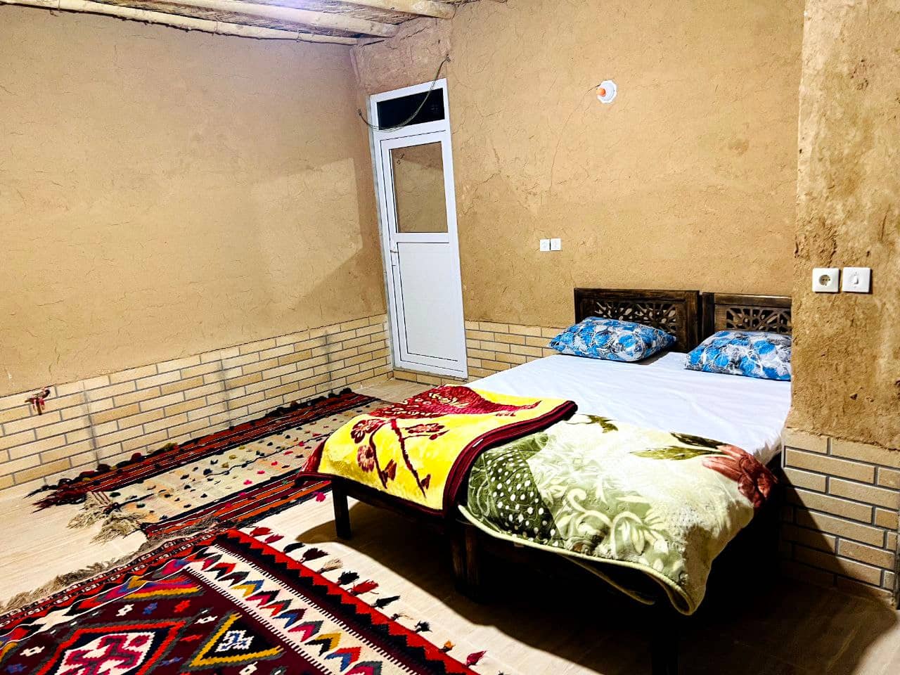 اجاره اتاق بومگردی در روستای شیر محمدی کامفیروز - اتاق 12 متری