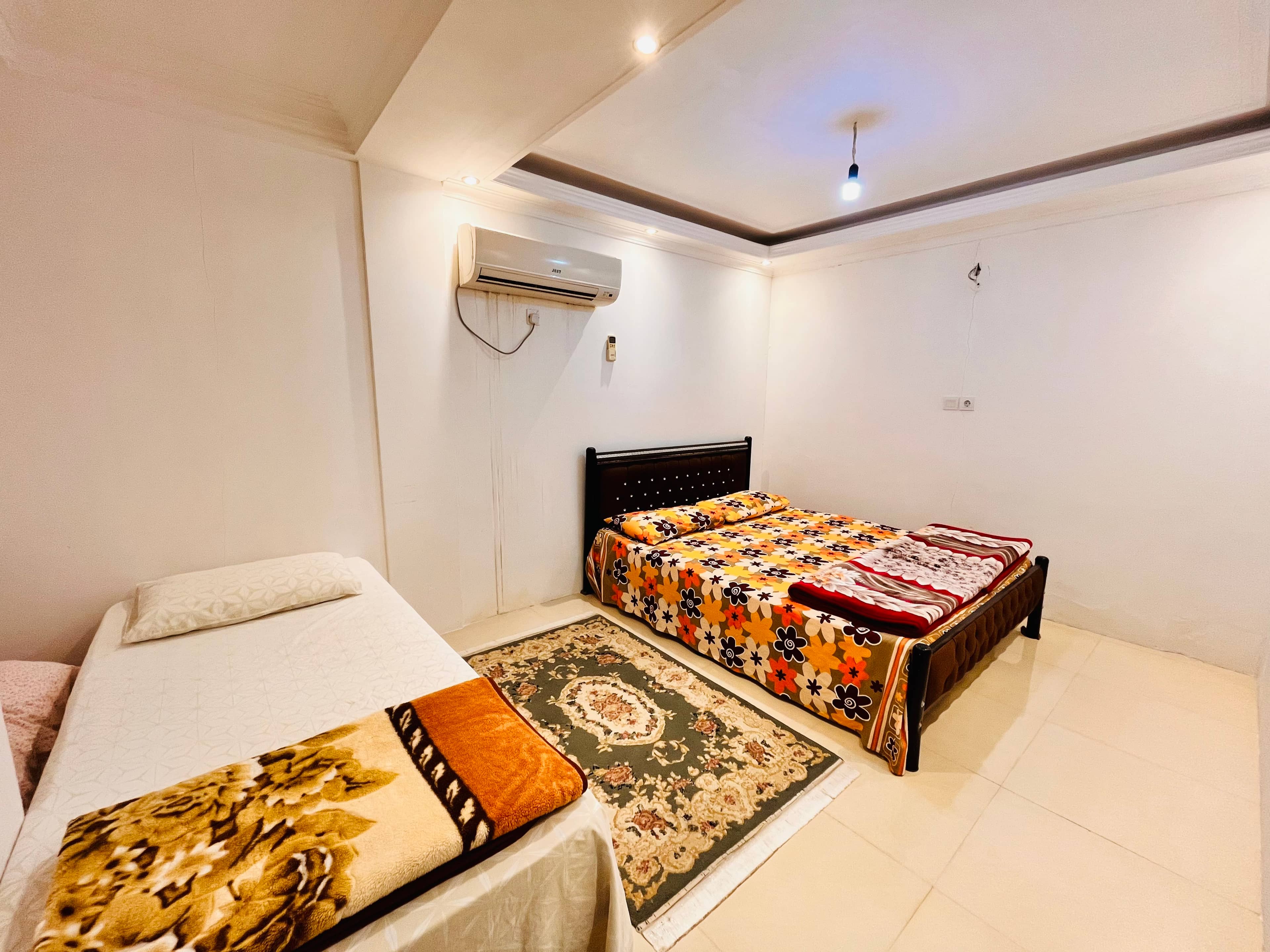 اجاره منزل مبله در خیابان فلسطین قشم - نزدیک ساحل