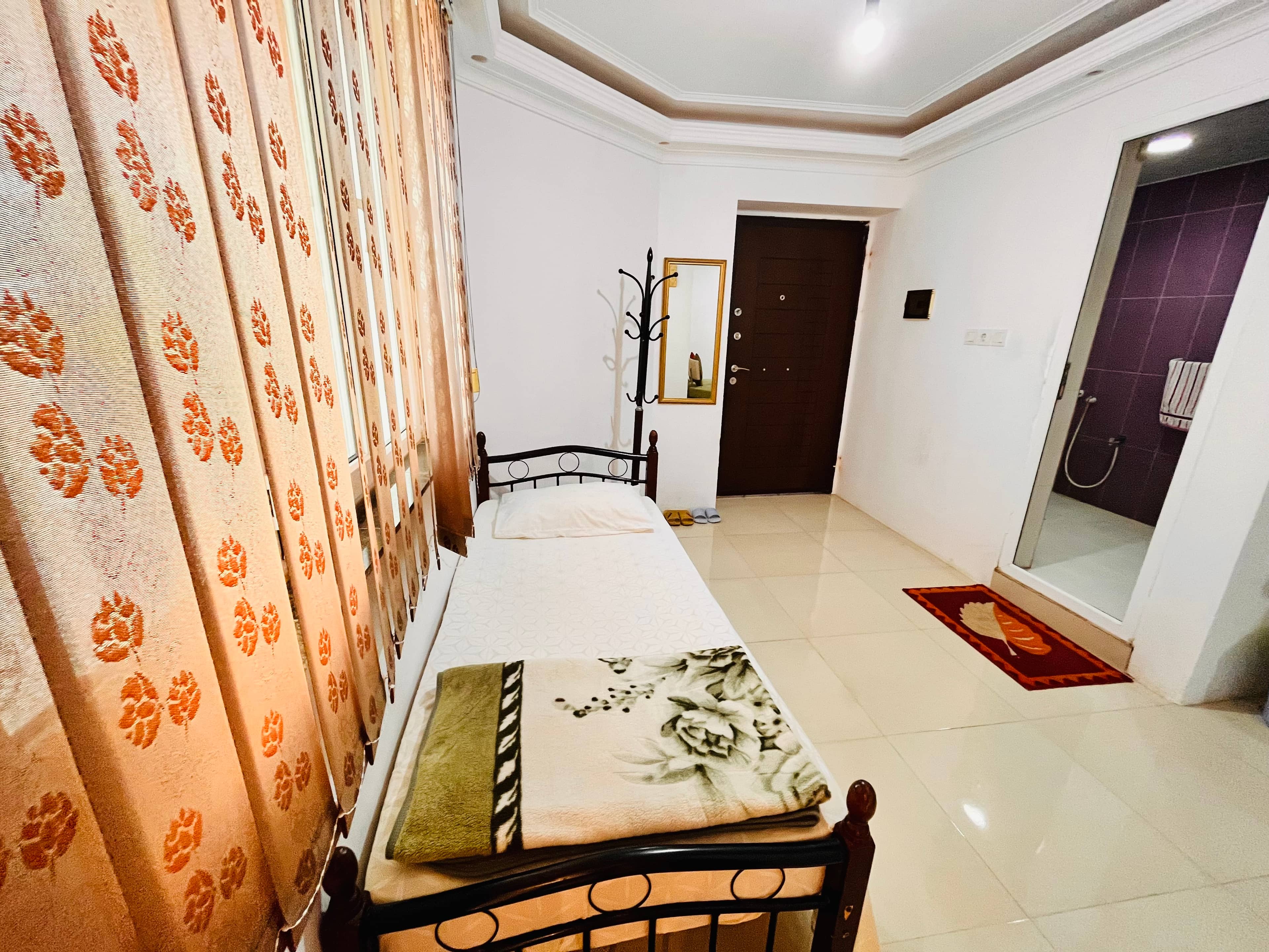 اجاره منزل مبله در خیابان فلسطین قشم - نزدیک ساحل