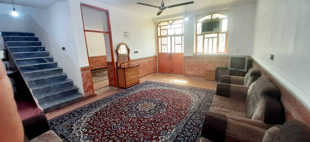 اجاره منزل ویلایی در خیابان مالیات سیراف - نزدیک ساحل