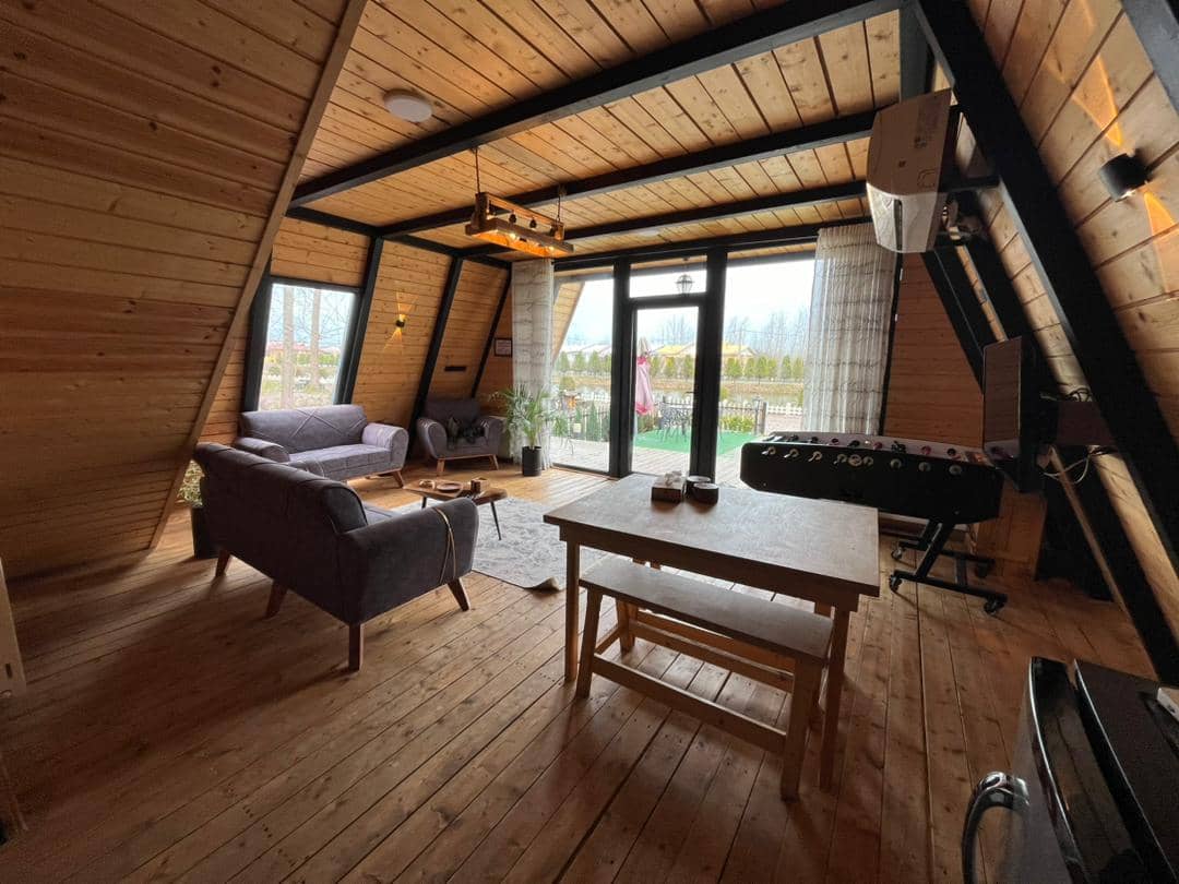 اجاره کلبه سوئیسی جکوزی دار در روستای تربگوده بندر انزلی