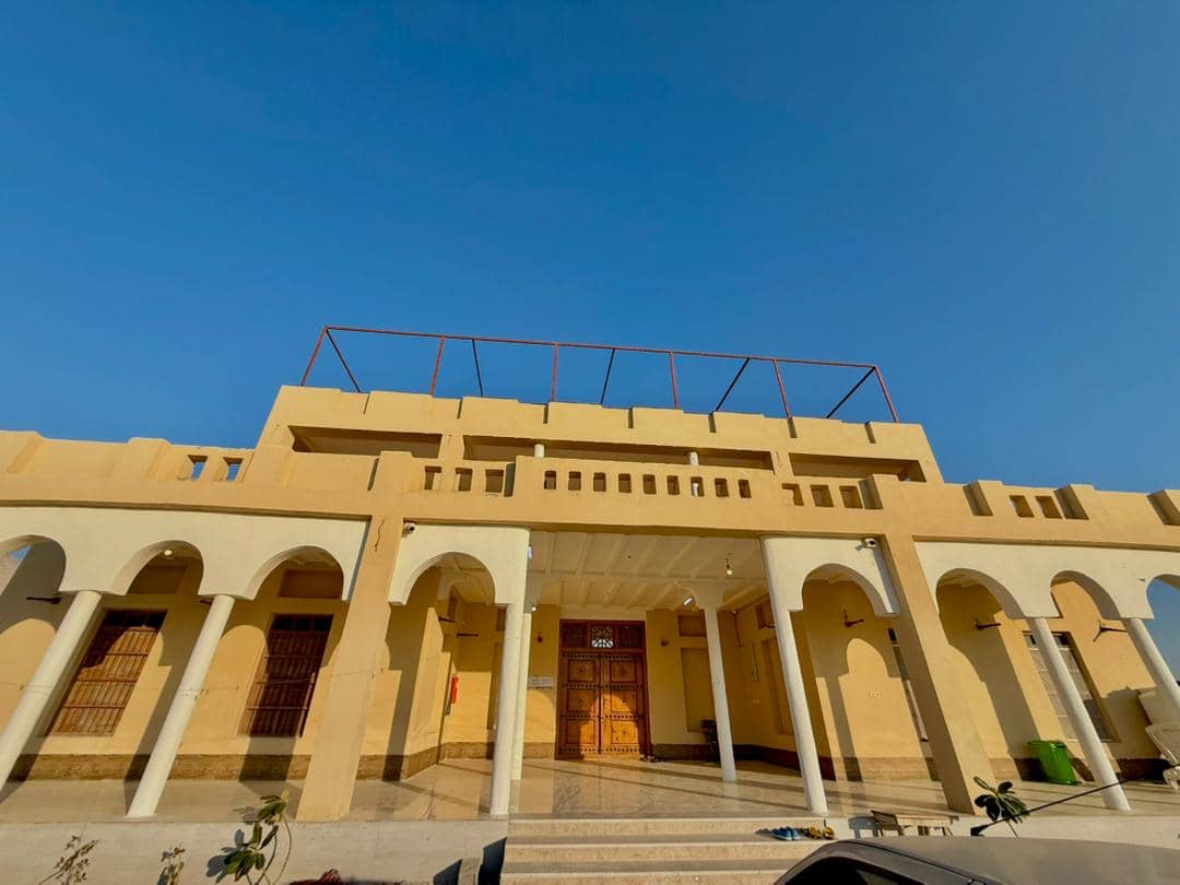 اجاره اقامتگاه ساحلی در بندر مقام