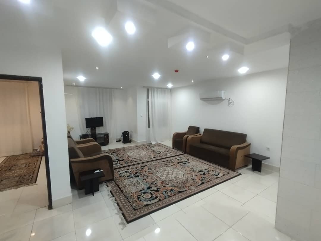 اجاره منزل یک خواب در میدان امام خمینی قشم