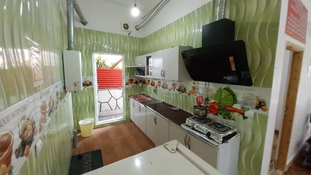 اجاره آپارتمان دو خواب در روستای ماهیان علی آباد کتول - طبقه منفی یک