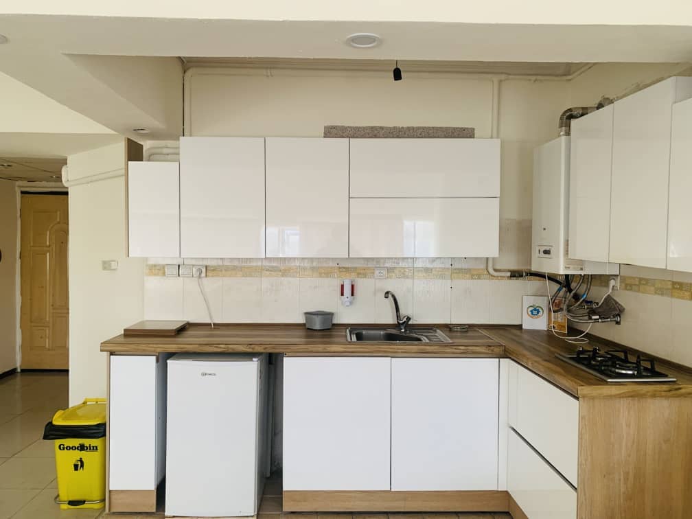 آپارتمان تکخواب در میدان کوثر کرمان - مکران سالن