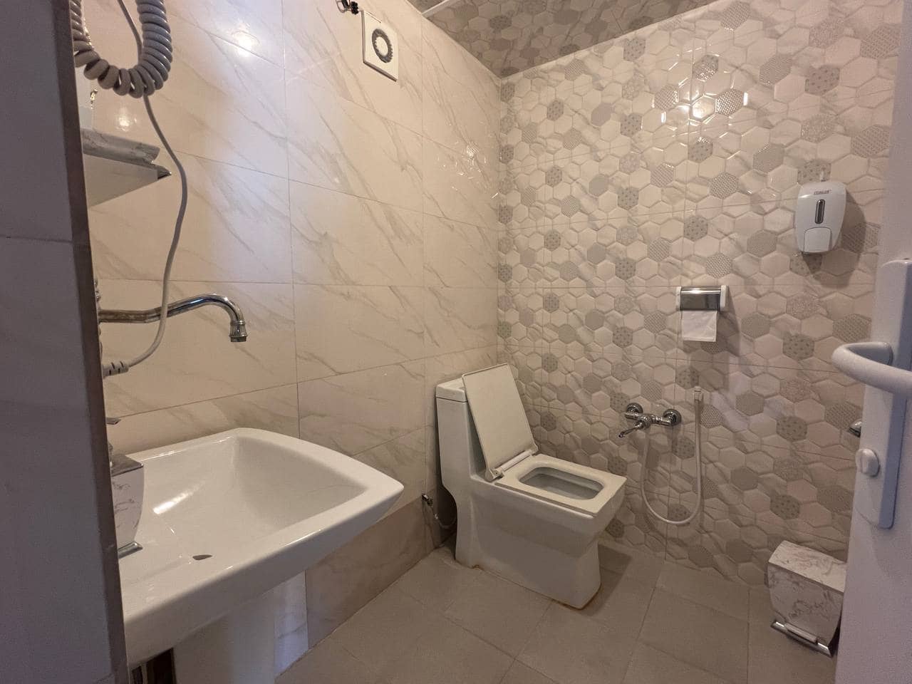 اجاره اقامتگاه در سهیلی قشم - دوتخته 103