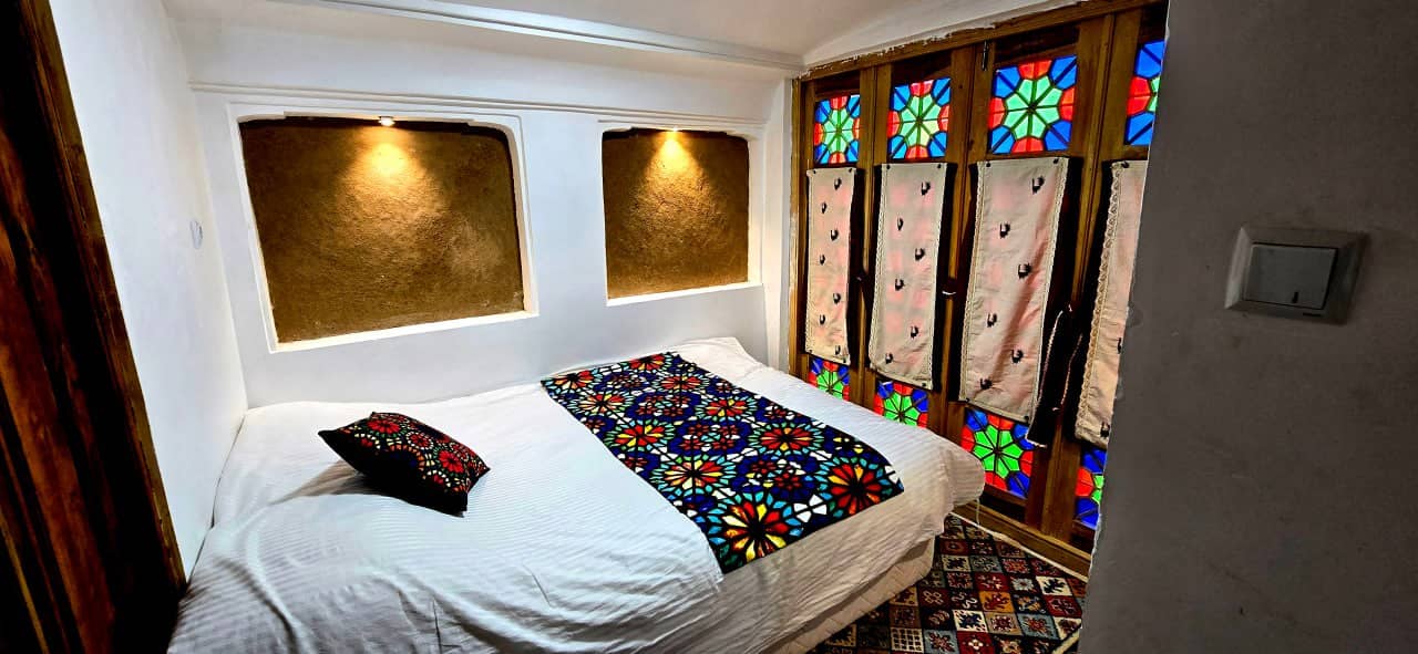 اجاره بوتیک هتل سنتی در امیرچخماق  یزد- فرخی یزدی