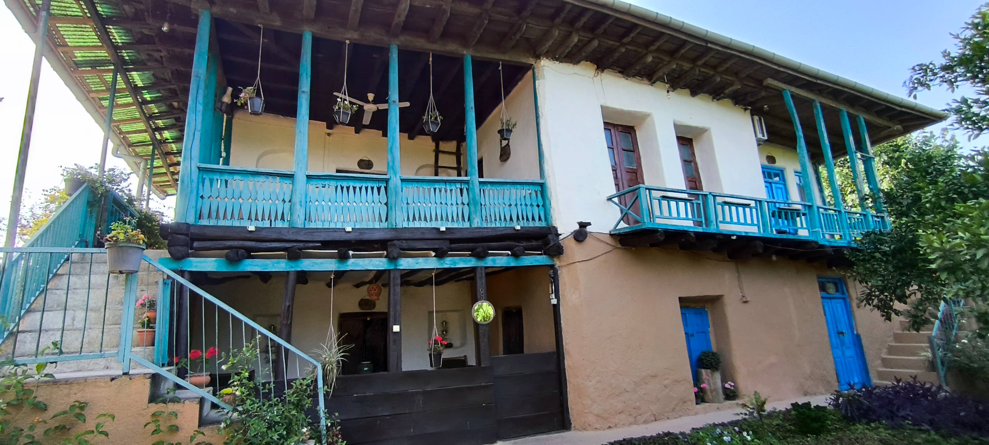 اجاره اقامتگاه سنتی در روستای چلاسر تنکابن - بیجار