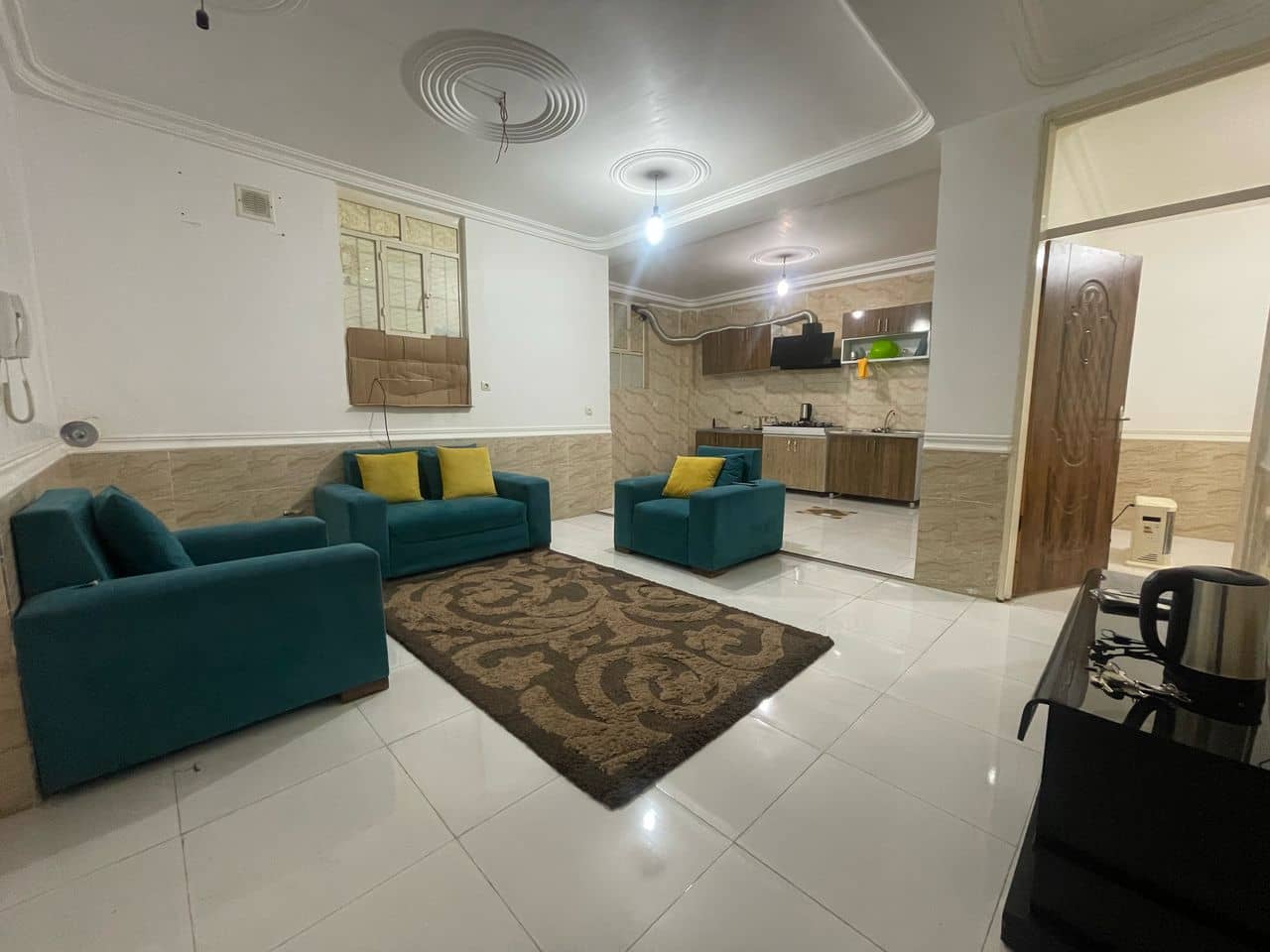 اجاره منزل آپارتمانی نزدیک ساحل در دلوار - همکف