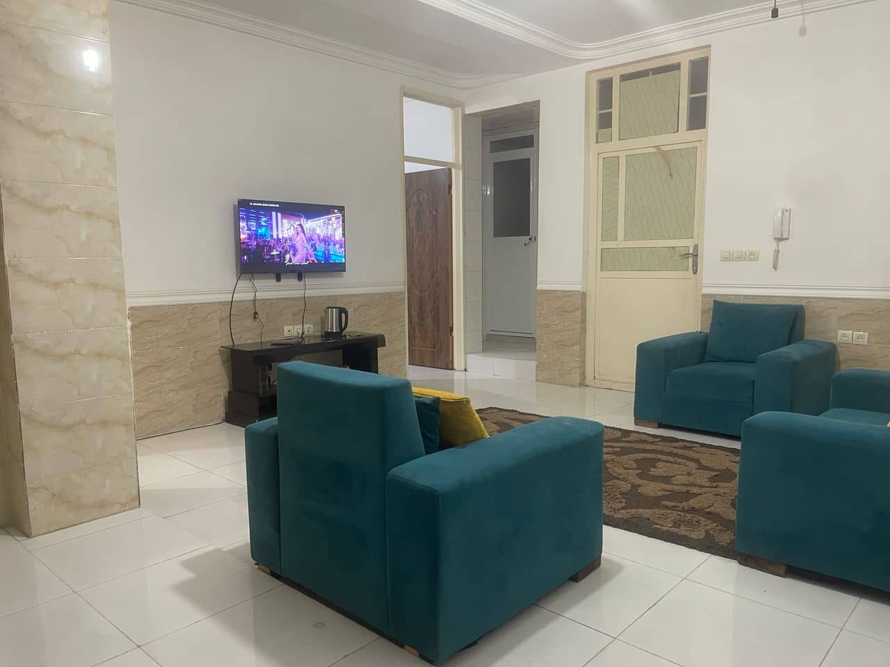 اجاره منزل آپارتمانی نزدیک ساحل در دلوار - همکف