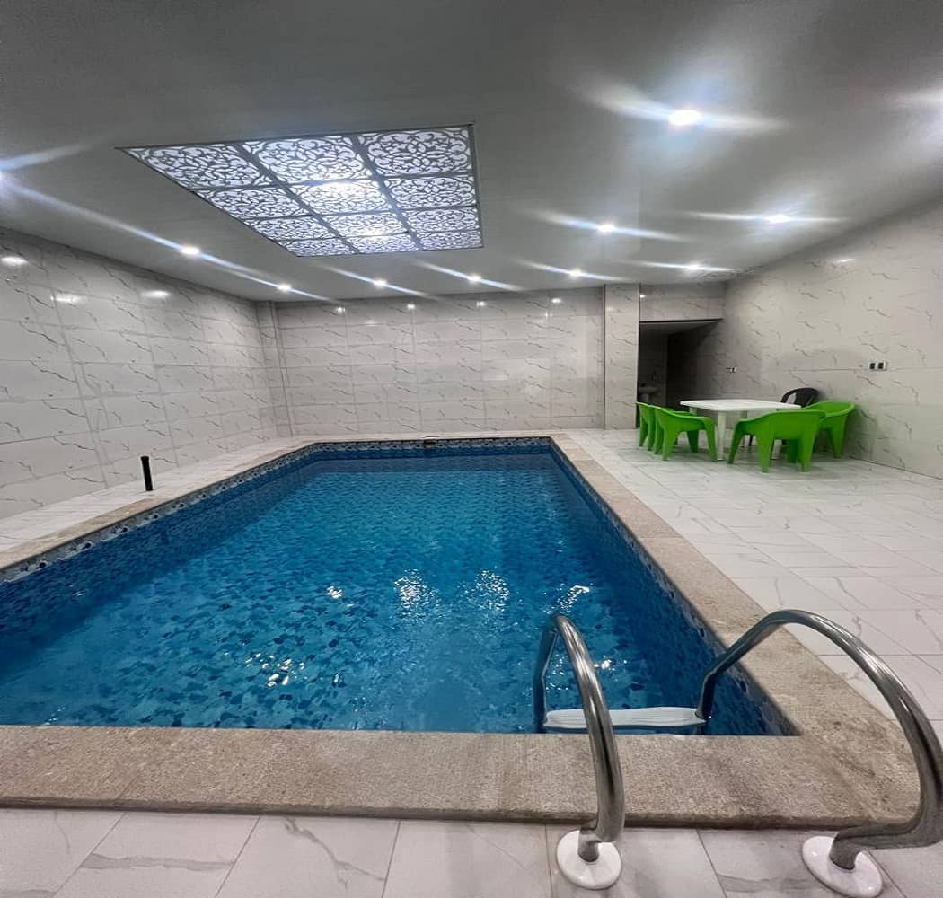 اجاره باغ ویلا با استخر آبگرم سرپوشیده در گلستان - شیراز