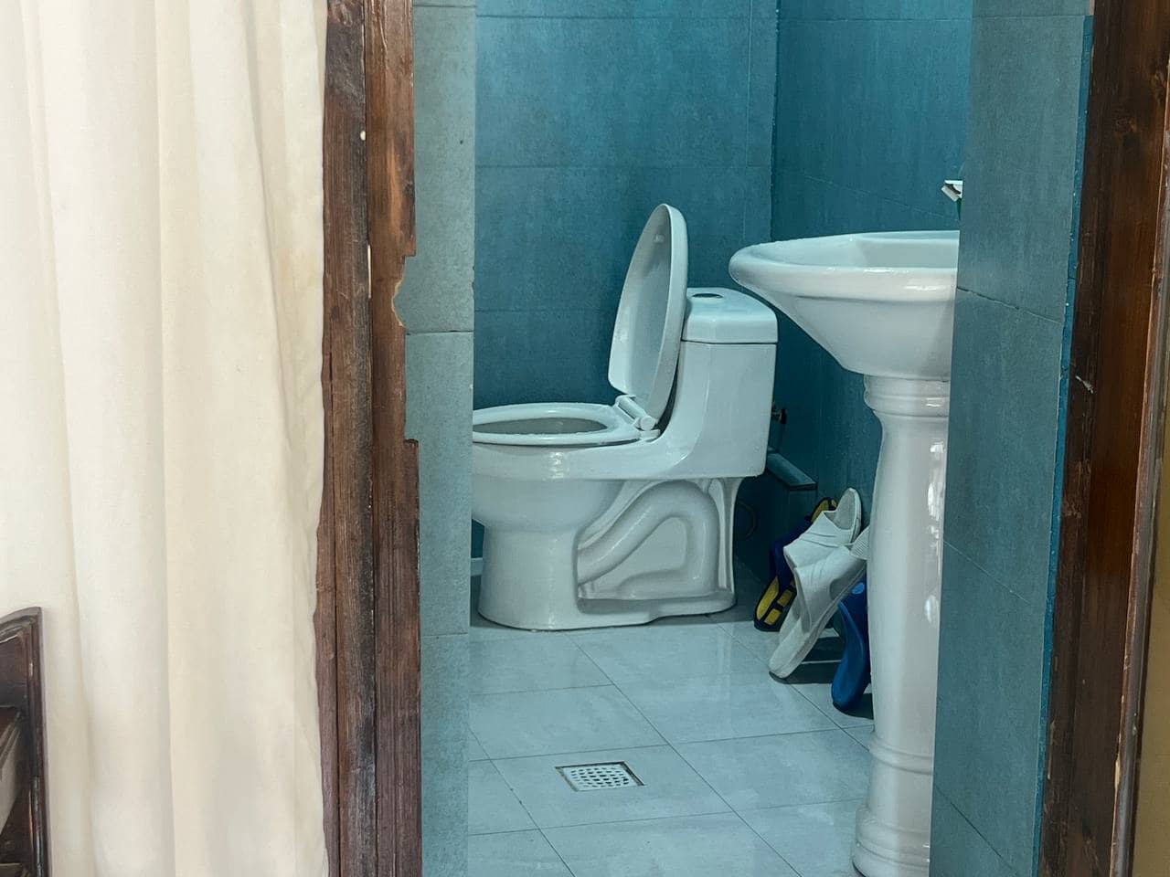 اجاره اتاق بومگردی ساحلی در بوشهر - لاجورد2