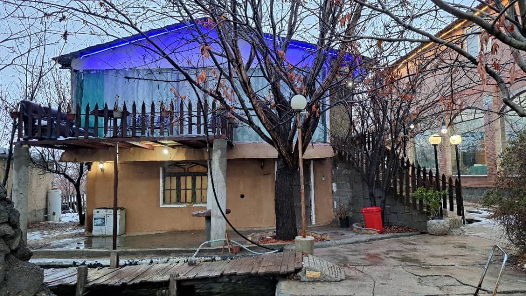 اجاره کلبه چوبی در روستای خوشمکان - سپیدان