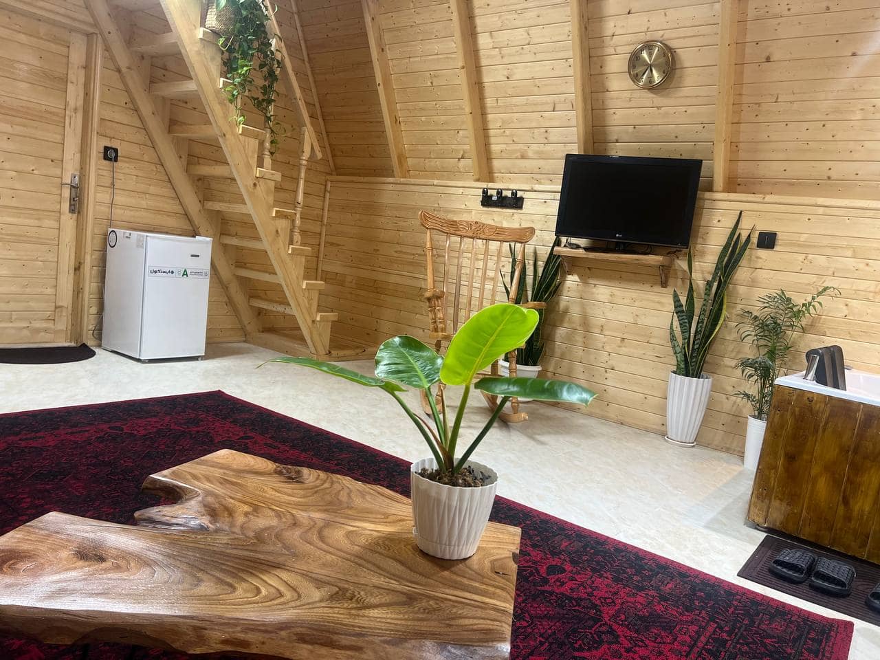 اجاره کلبه سوئیسی با جکوزی در روستای درازکلا سوادکوه - سالار 3