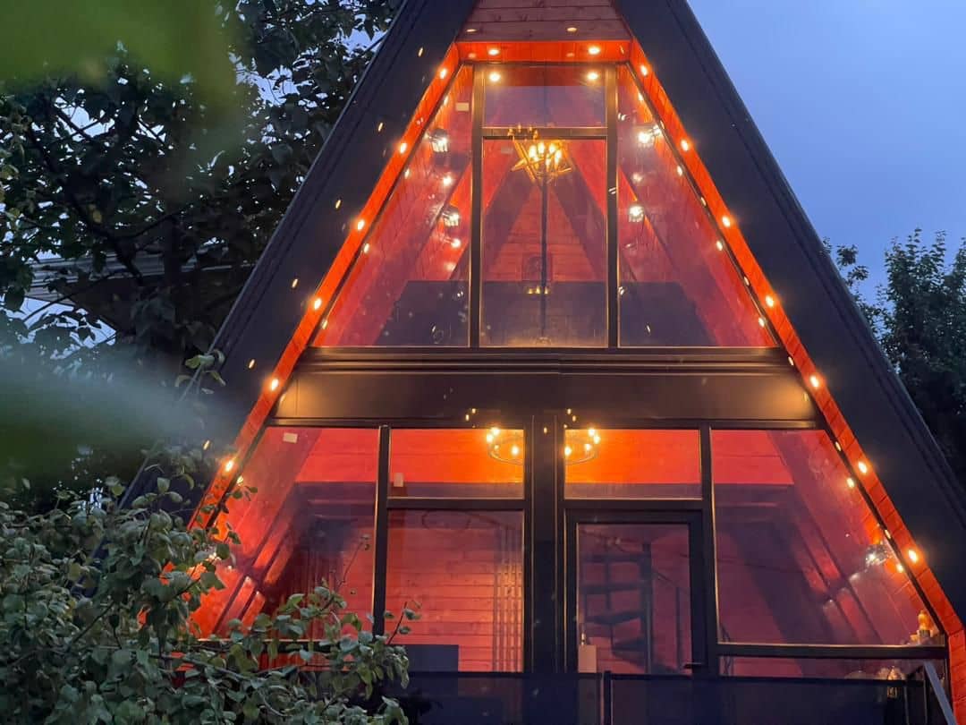 اجاره کلبه سوئیسی جکوزی دار در روستای شیردارکلا - شیرگاه