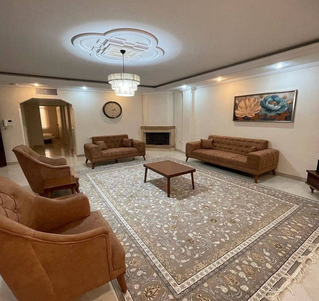 اجاره هتل آپارتمان در خیابان کریم خان تهران - چهارم - مرکز