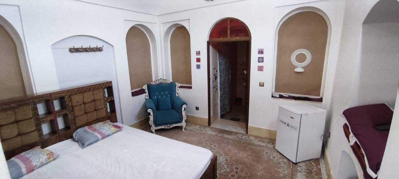 اجاره اقامتگاه بومگردی در خیابان انقلاب یزد - شهریار