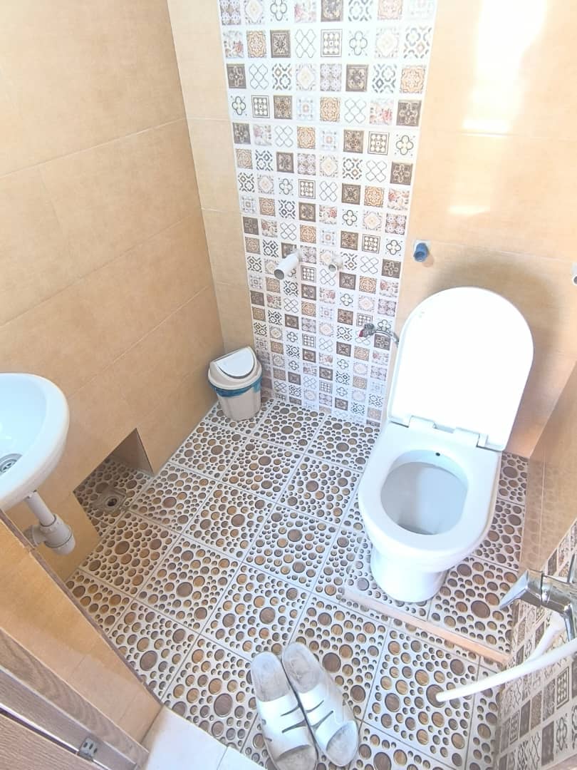 اجاره اقامتگاه بومگردی در خیابان انقلاب یزد - فروغ فرخزاد