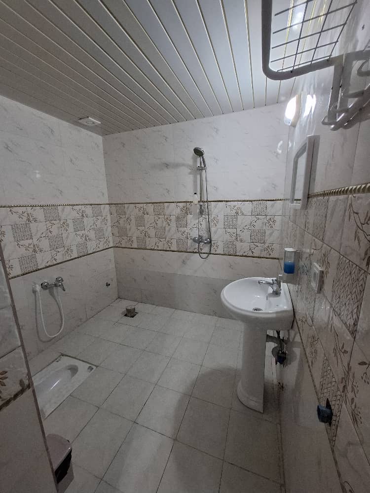 اجاره اتاق بوم گردی زیرهمکف در خیابان امام خمینی یزد - شیش