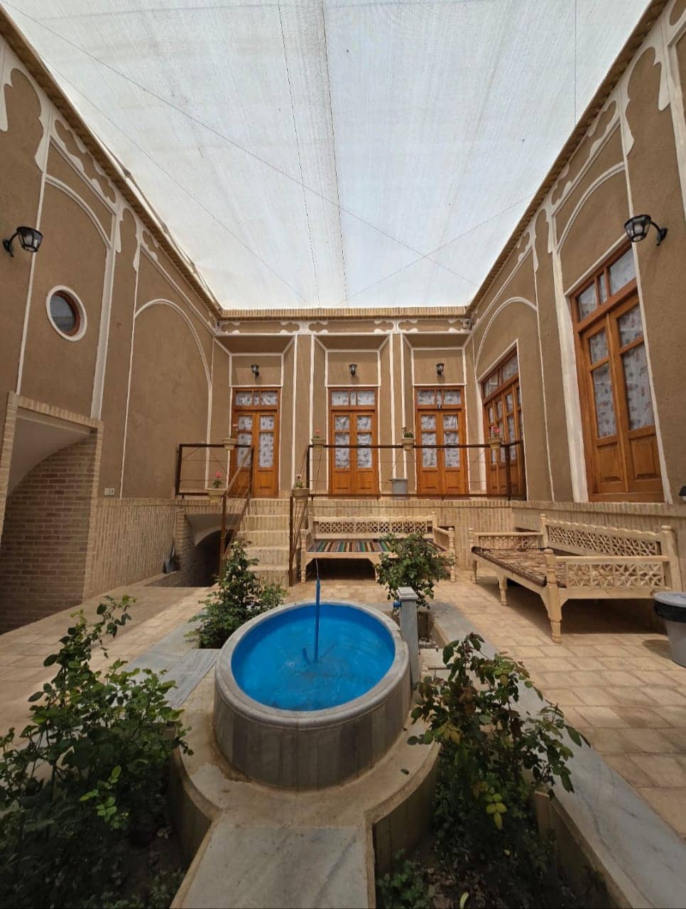 اجاره اتاق بوم گردی زیرهمکف در خیابان امام خمینی یزد - هفت