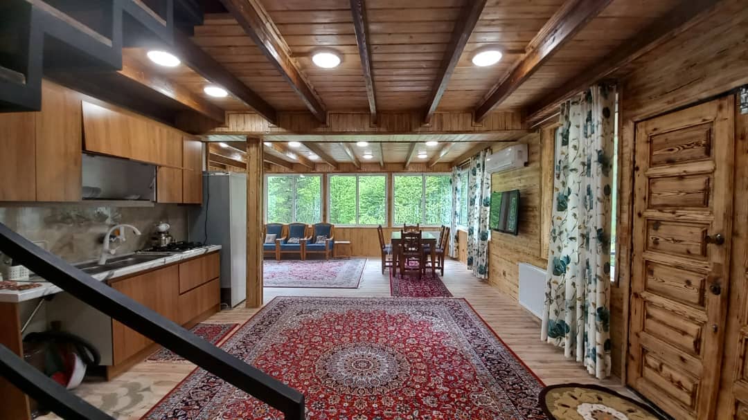 اجاره کلبه سوئیسی با جکوزی در روستای لیماکش - آرش