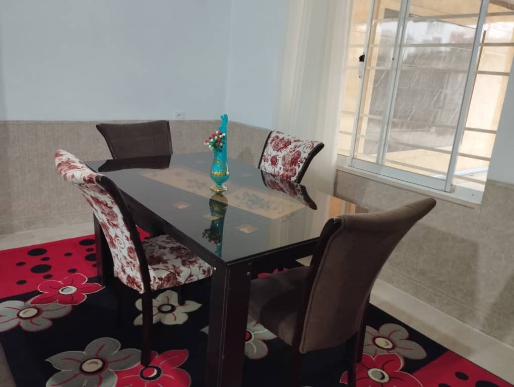 اجاره منزل ویلایی در رادیو در دریا - همکف