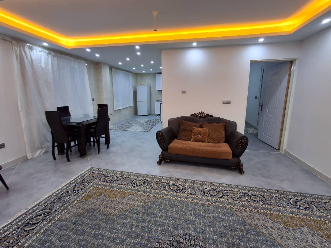 اجاره آپارتمان مبله در روستای چله بر توتکابن - تکخواب طبقه دوم